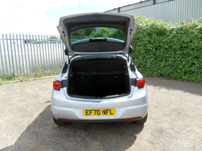 2025 Vauxhall Astra