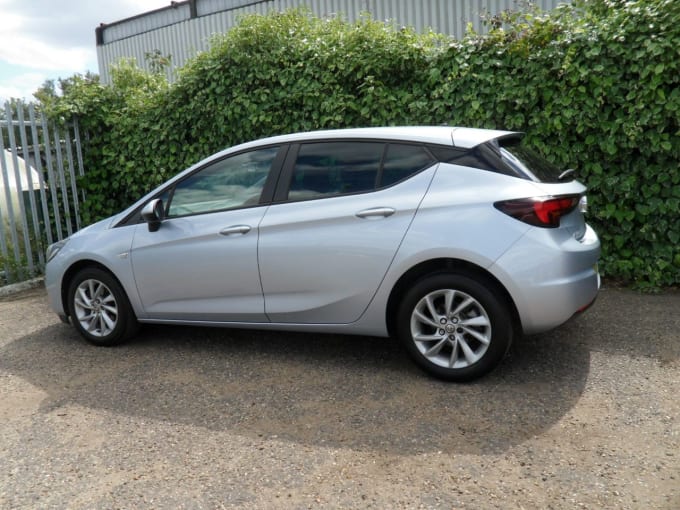 2025 Vauxhall Astra