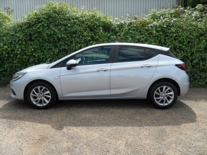 2025 Vauxhall Astra