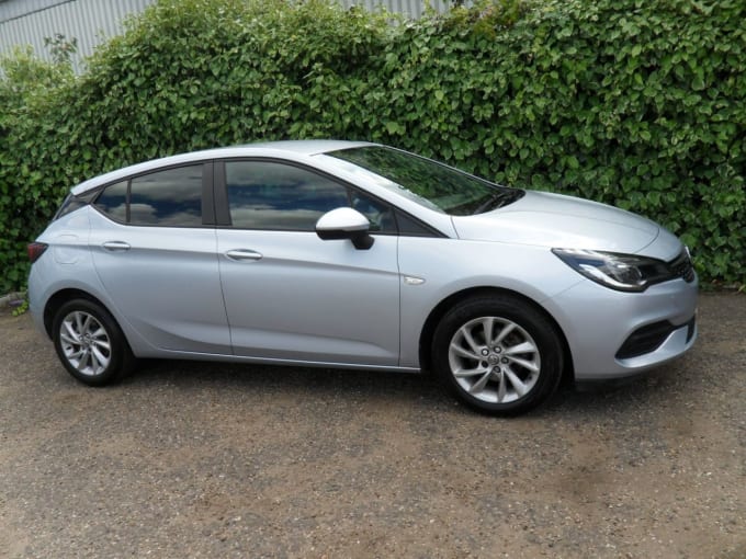 2025 Vauxhall Astra