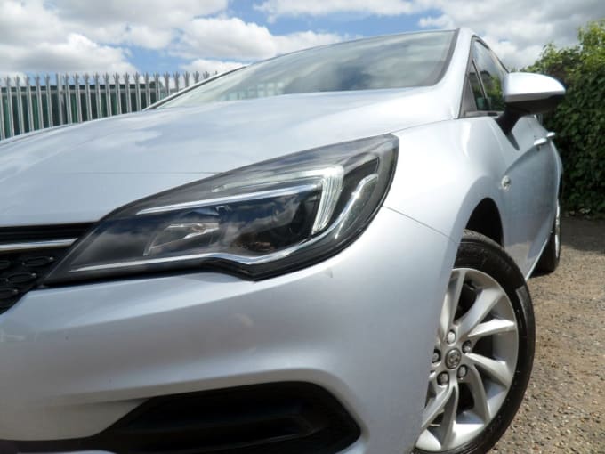 2025 Vauxhall Astra