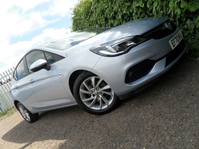 2025 Vauxhall Astra