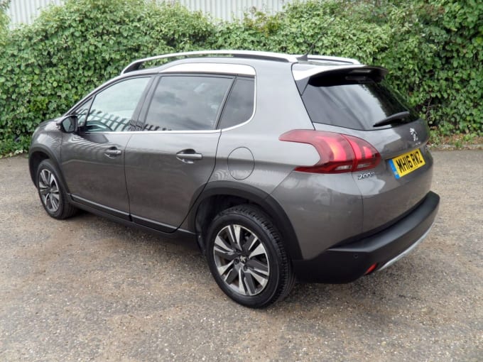 2025 Peugeot 2008