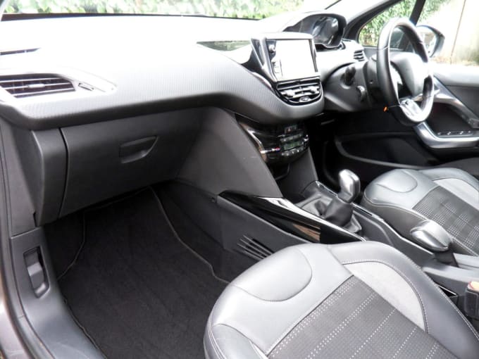 2025 Peugeot 2008