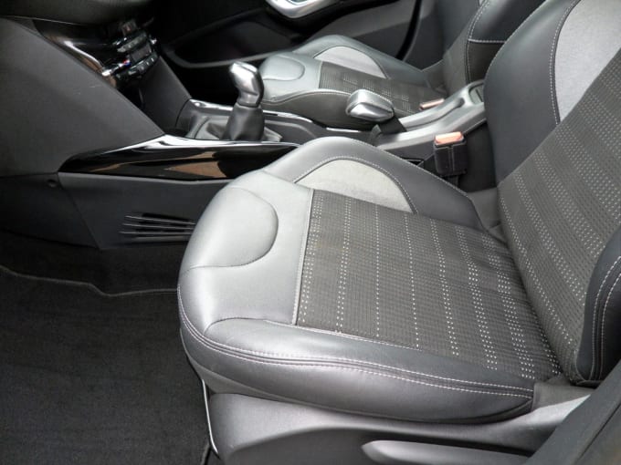 2025 Peugeot 2008