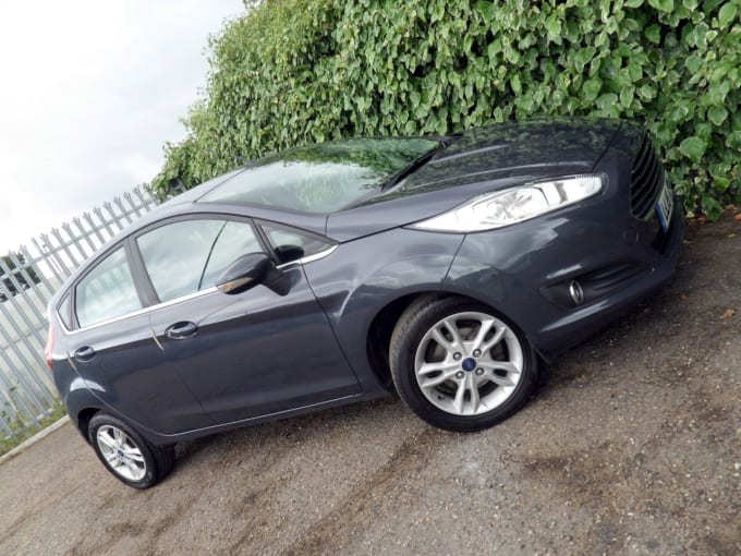 2025 Ford Fiesta
