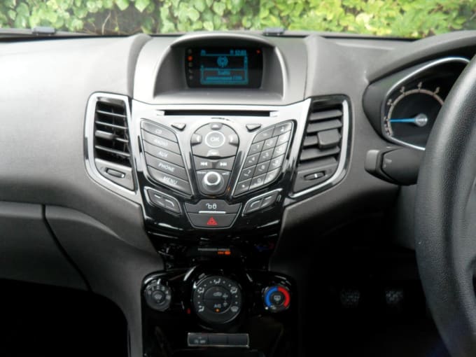 2025 Ford Fiesta