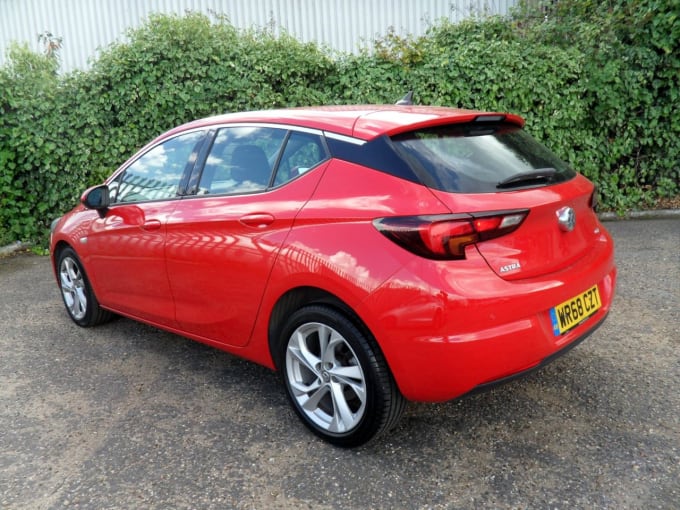 2025 Vauxhall Astra