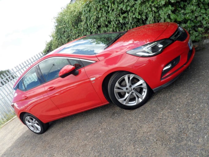2025 Vauxhall Astra