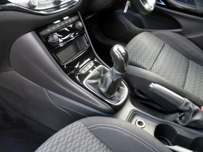 2025 Vauxhall Astra