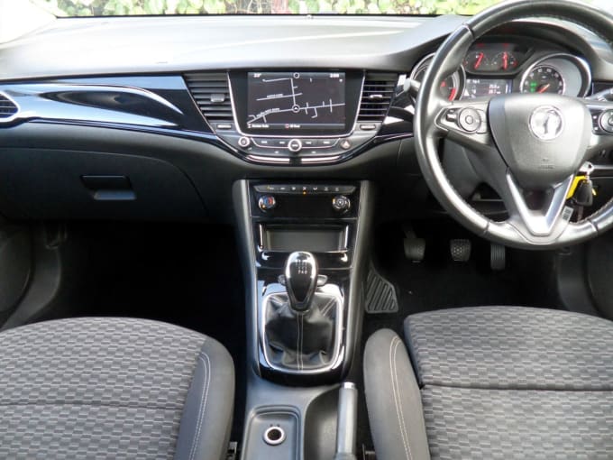 2025 Vauxhall Astra