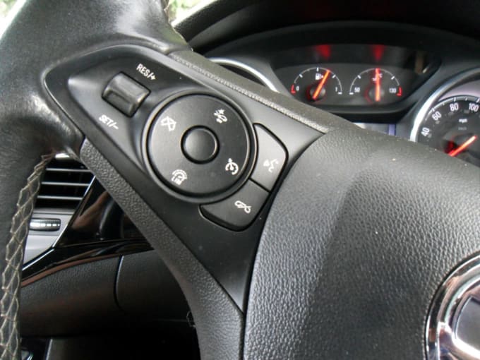 2025 Vauxhall Astra