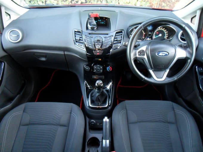 2013 Ford Fiesta