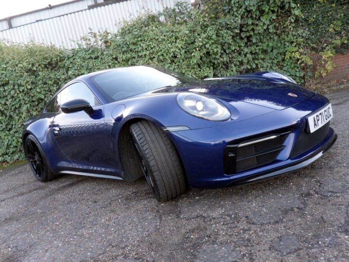 2022 Porsche 911