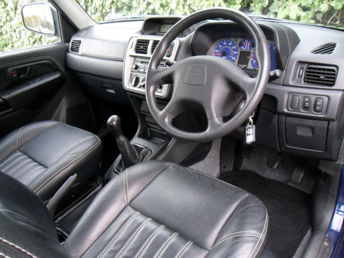 2004 Mitsubishi Shogun Pinin