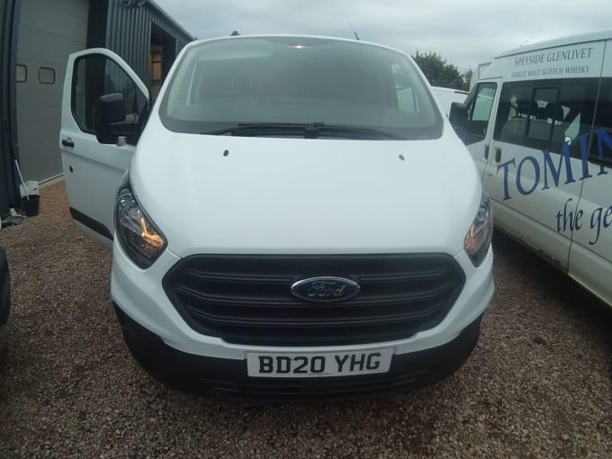 2020 Ford Transit Custom
