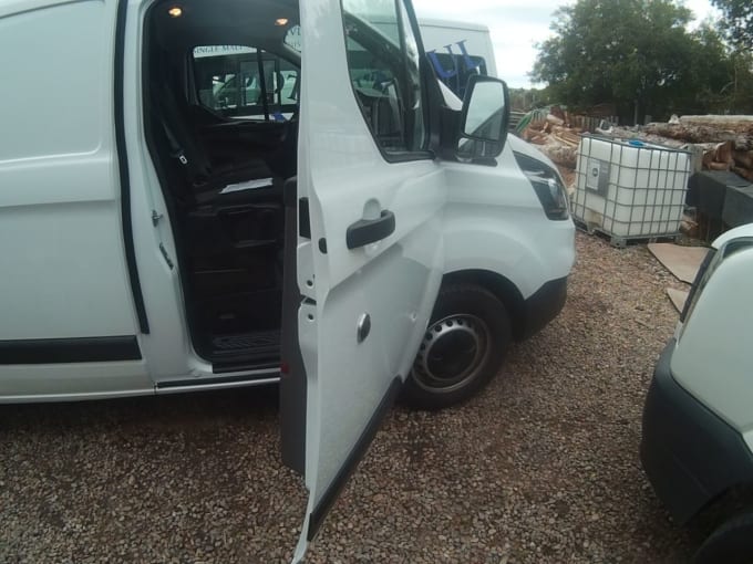 2020 Ford Transit Custom