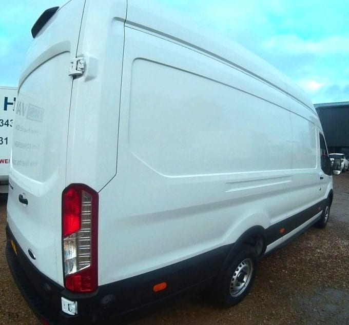 2025 Ford Transit