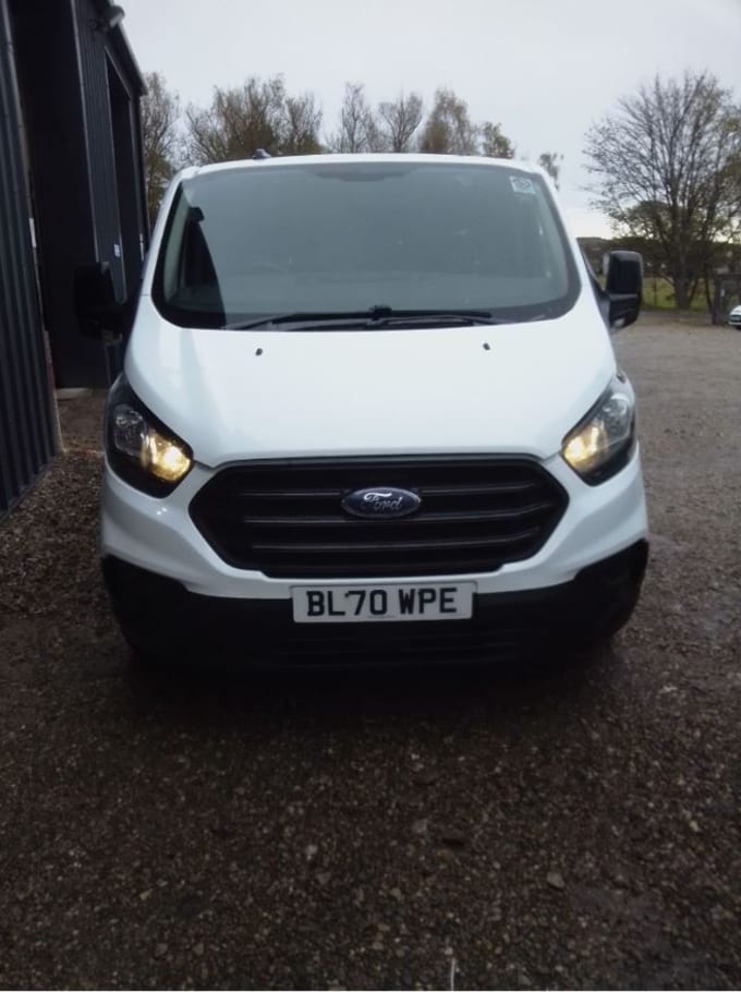 2024 Ford Transit Custom