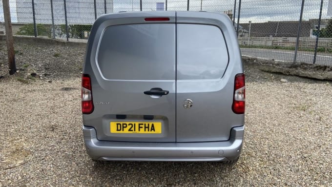 2024 Vauxhall Combo