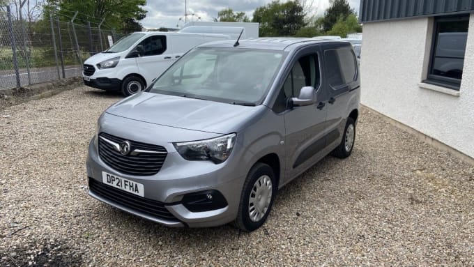 2024 Vauxhall Combo