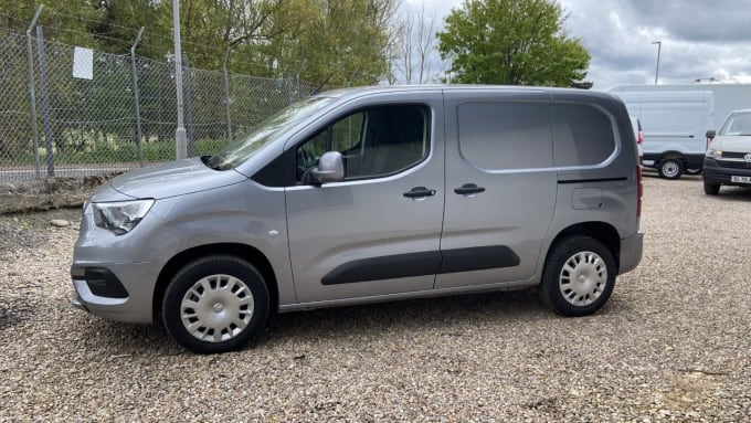 2024 Vauxhall Combo