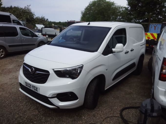 2024 Vauxhall Combo