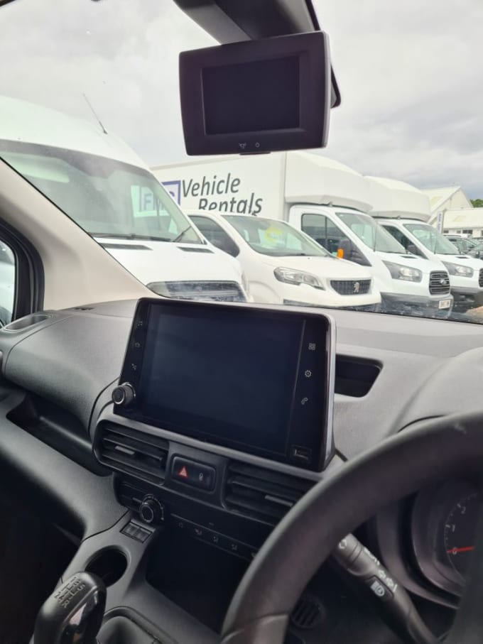 2025 Vauxhall Combo