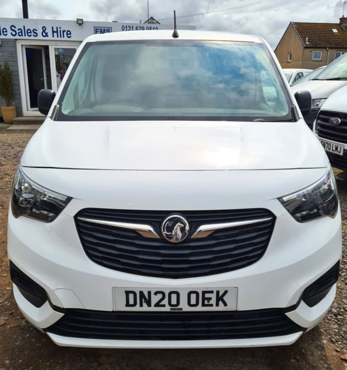 2025 Vauxhall Combo