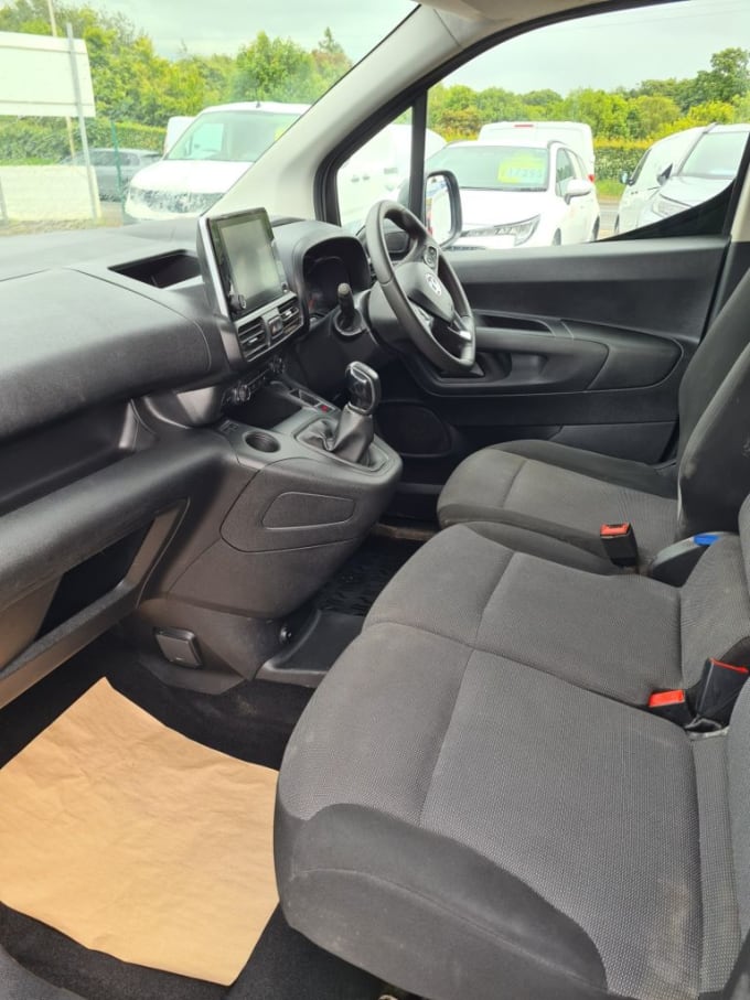 2025 Vauxhall Combo