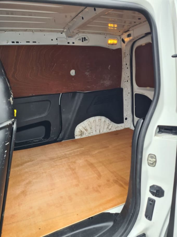 2025 Vauxhall Combo