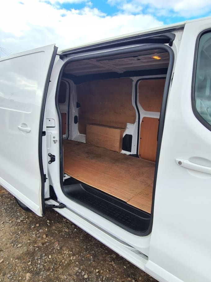 2025 Vauxhall Vivaro