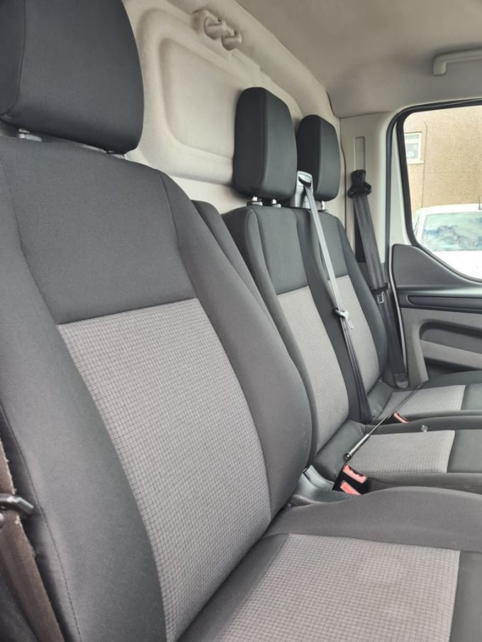 2025 Vauxhall Vivaro