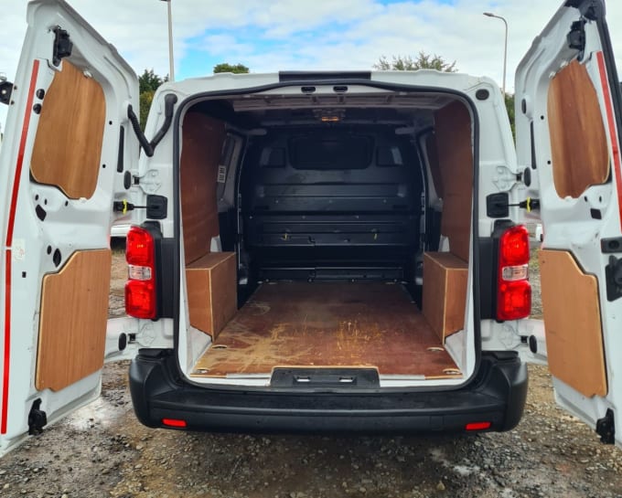 2025 Vauxhall Vivaro