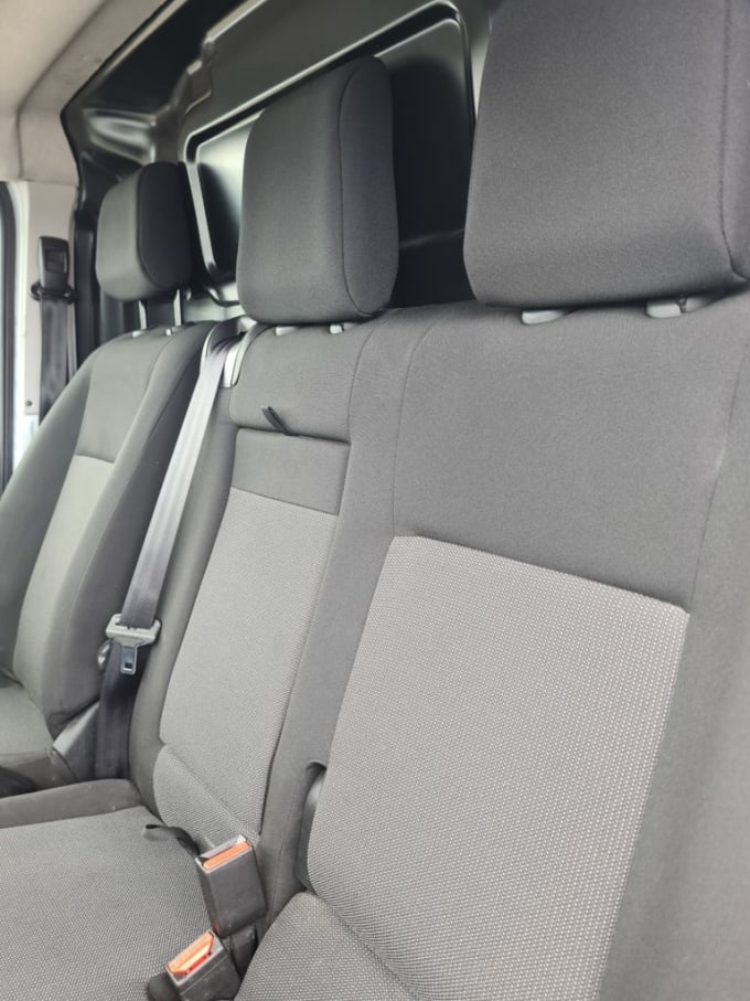 2025 Vauxhall Vivaro