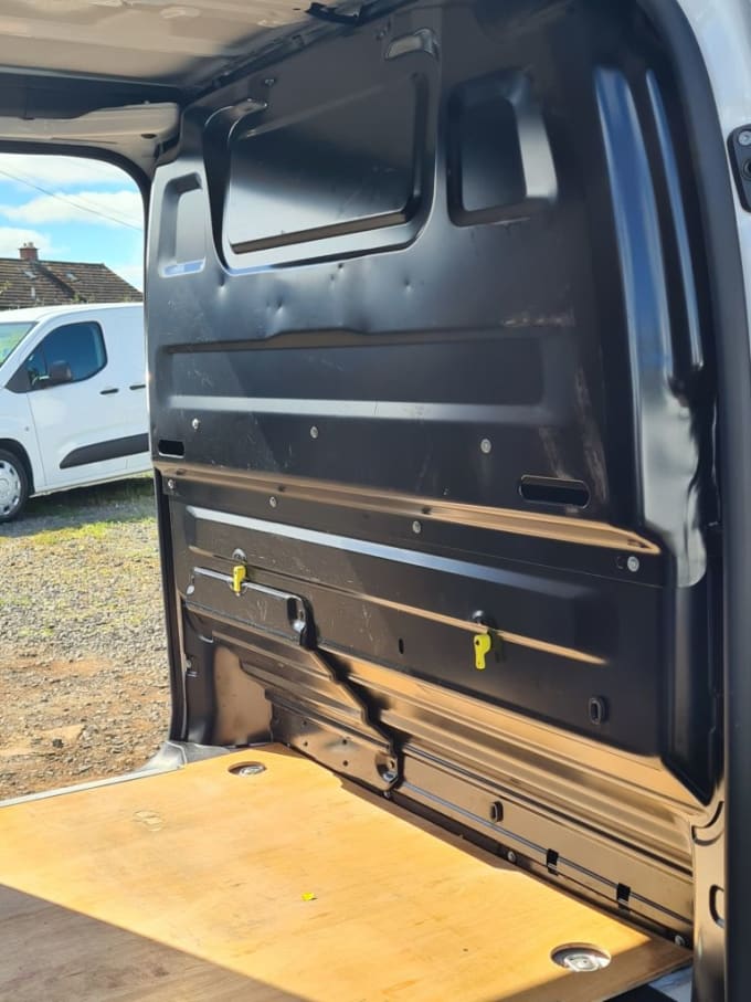 2025 Vauxhall Vivaro