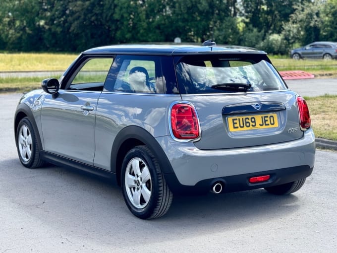 2024 Mini Hatch Cooper