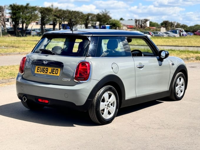 2024 Mini Hatch Cooper