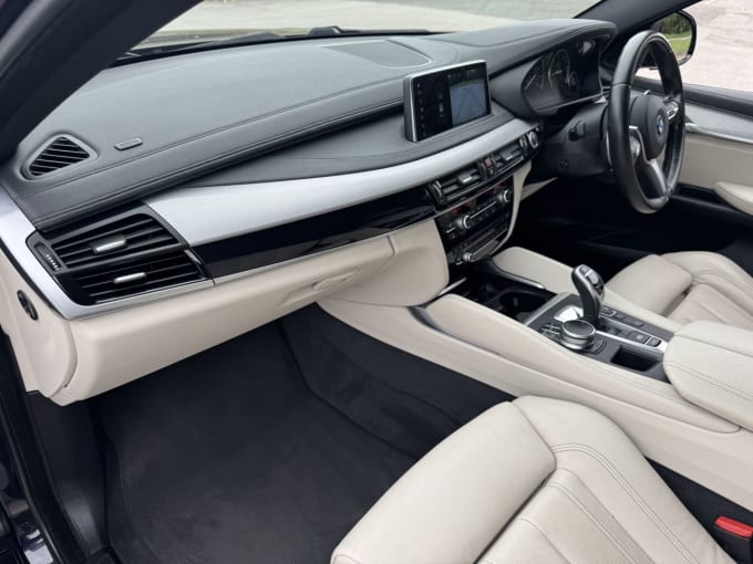 2025 BMW X6