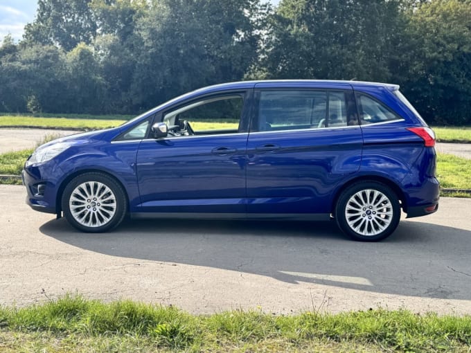 2024 Ford Grand C-max