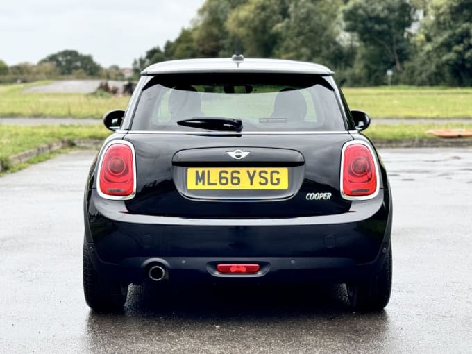 2024 Mini Hatch