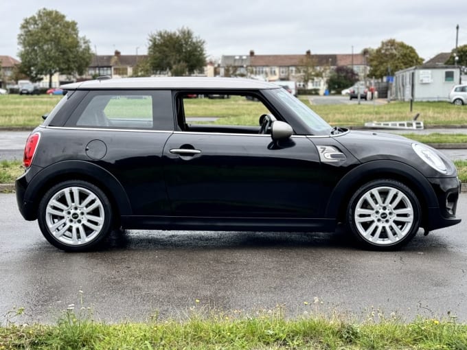 2024 Mini Hatch