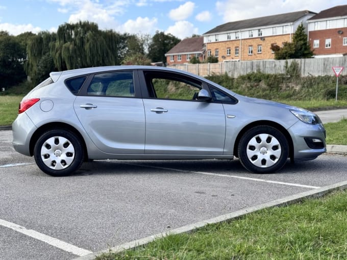 2025 Vauxhall Astra