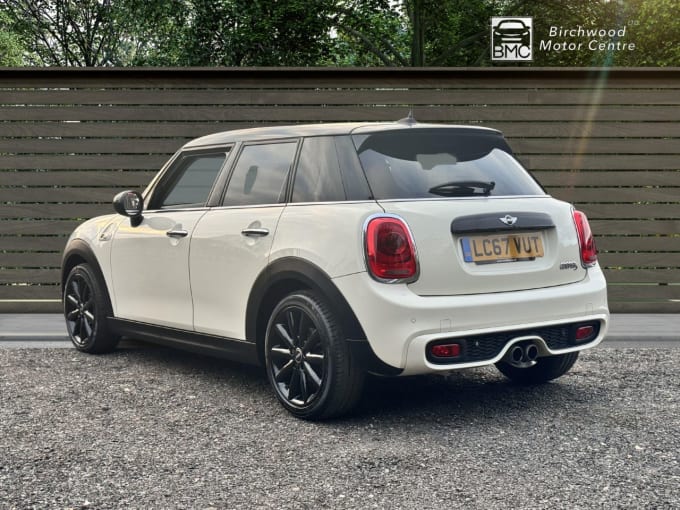 2025 Mini Hatch