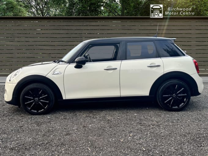 2025 Mini Hatch