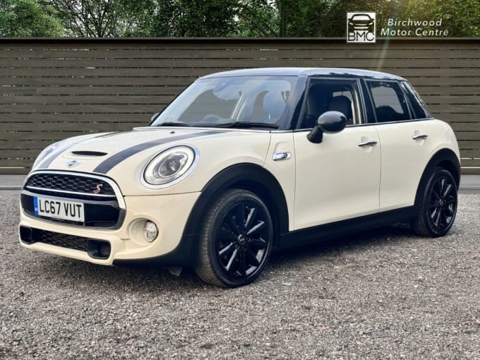 2025 Mini Hatch