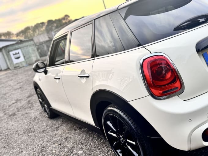 2025 Mini Hatch