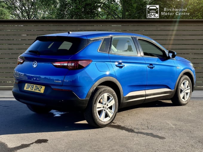 2025 Vauxhall Grandland X