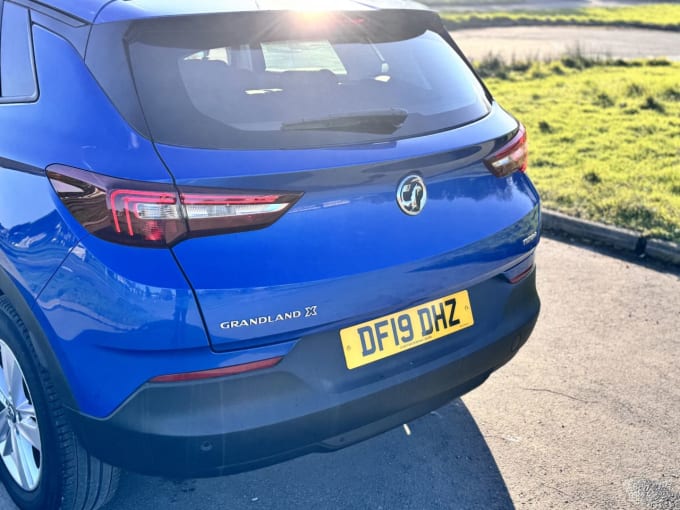 2025 Vauxhall Grandland X