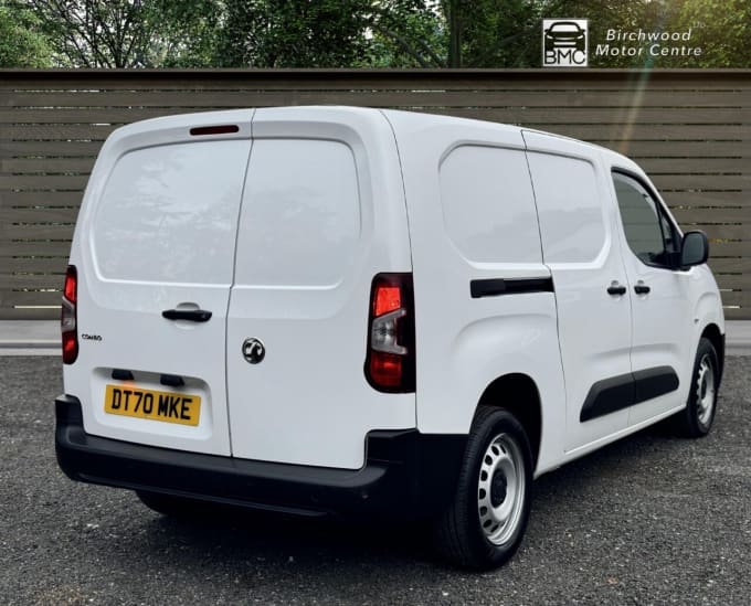 2025 Vauxhall Combo